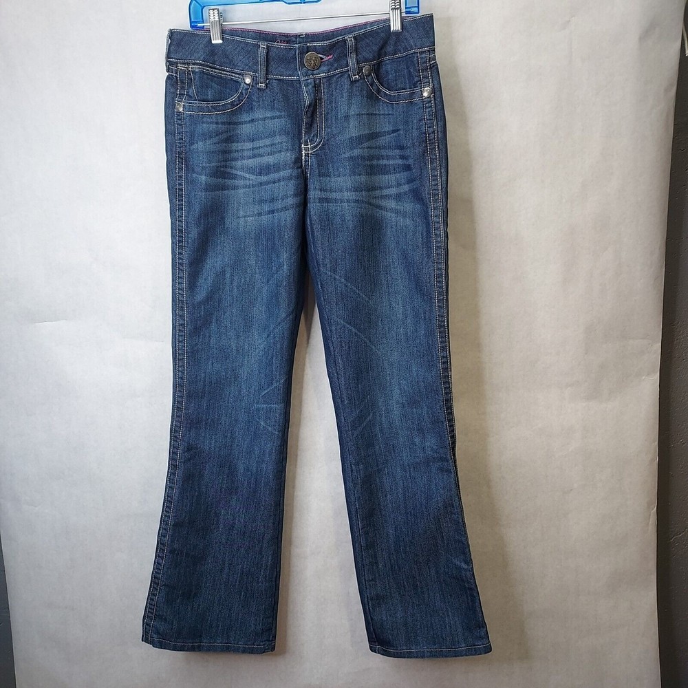 Wrangler Jeans Women's 7/8 x 32 Mae Premium Patch Low Rise Boot Cut Pink